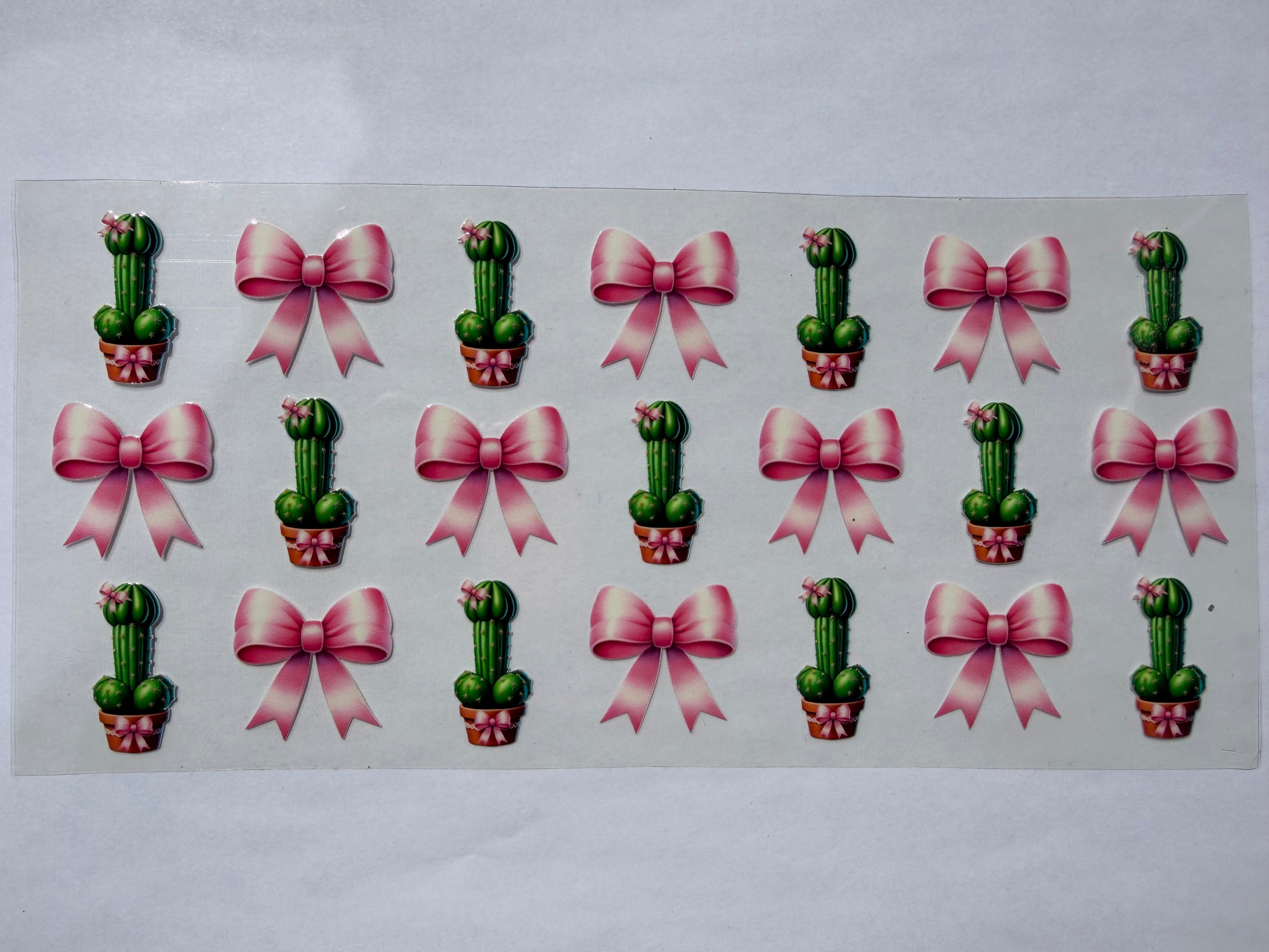 #205 Peen Cactus Bows