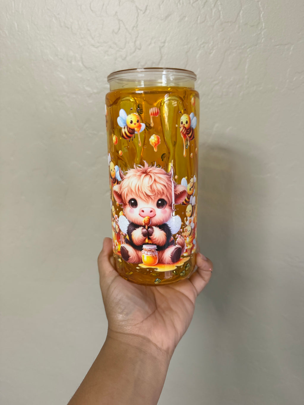 20oz Honey Drip Cow