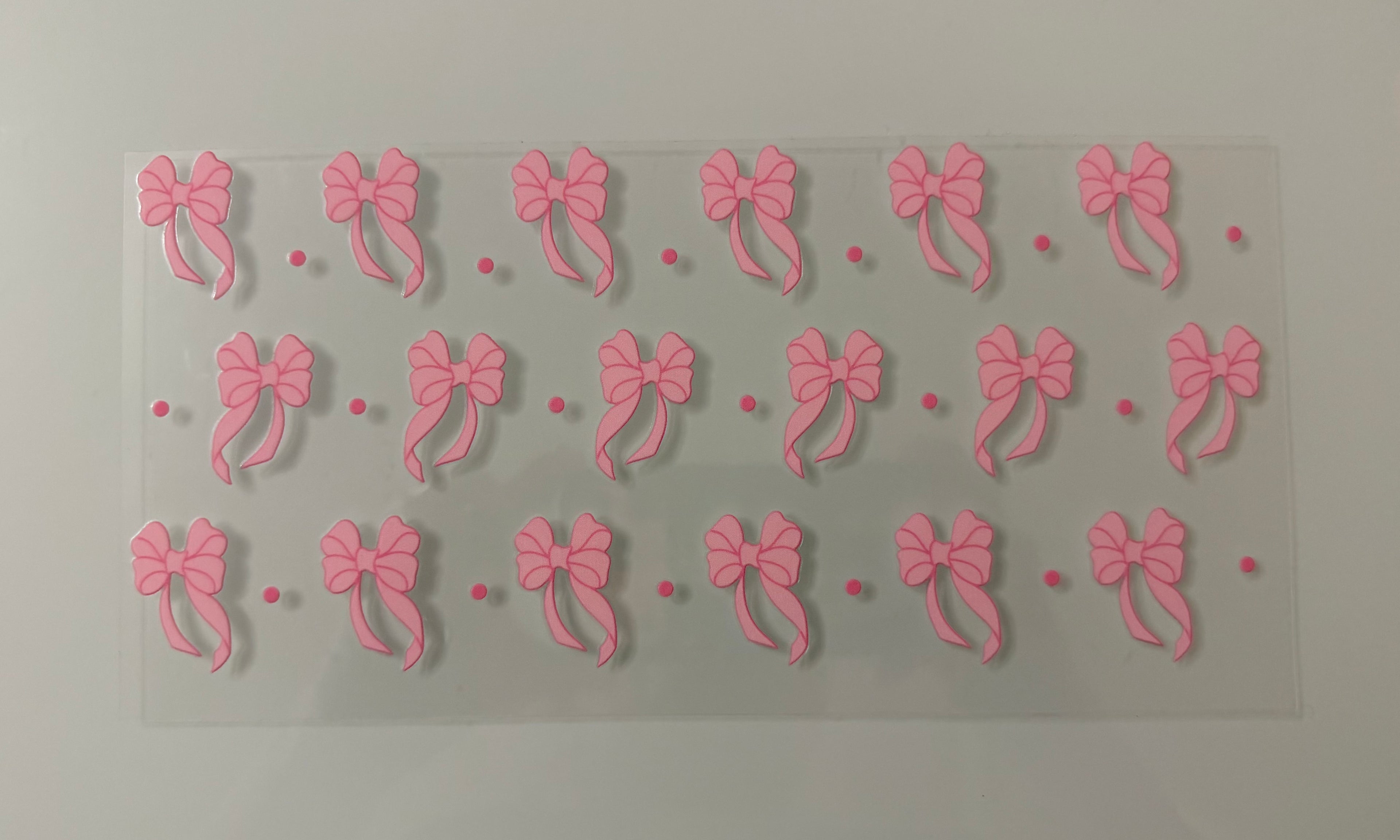 #81B Heart Bows